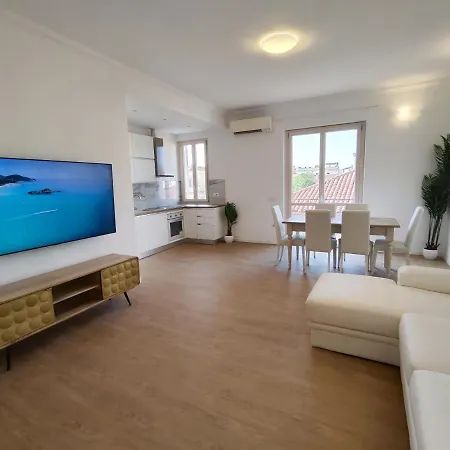 Attico Vespucci Luxury Penthouse Apartment Olbia Exterior photo